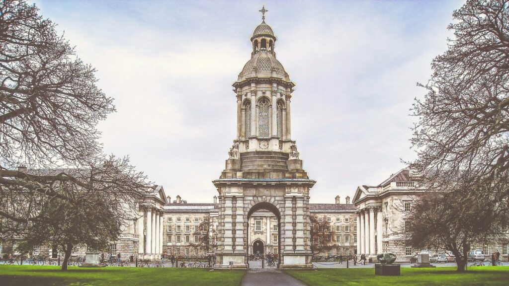 Trinity college dublin, Ireland, universities in Dublin, Dublin colleges