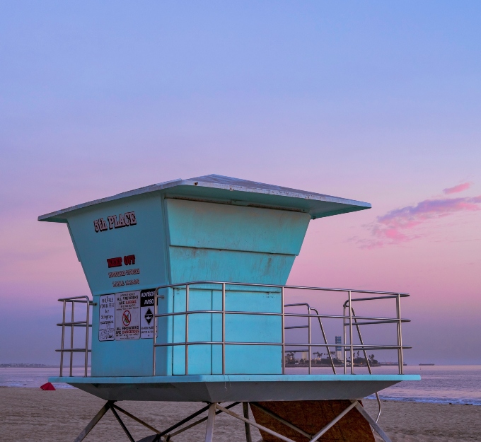 Long Beach lifeguard tower