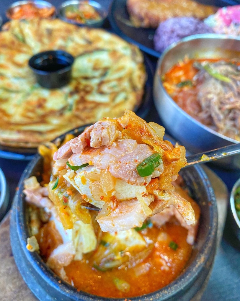 Sura Korean food